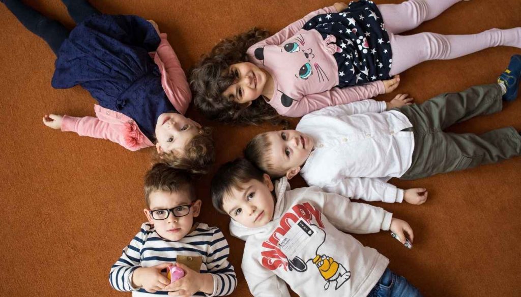 Cum e la Harvest? Unde vor sta copiii?